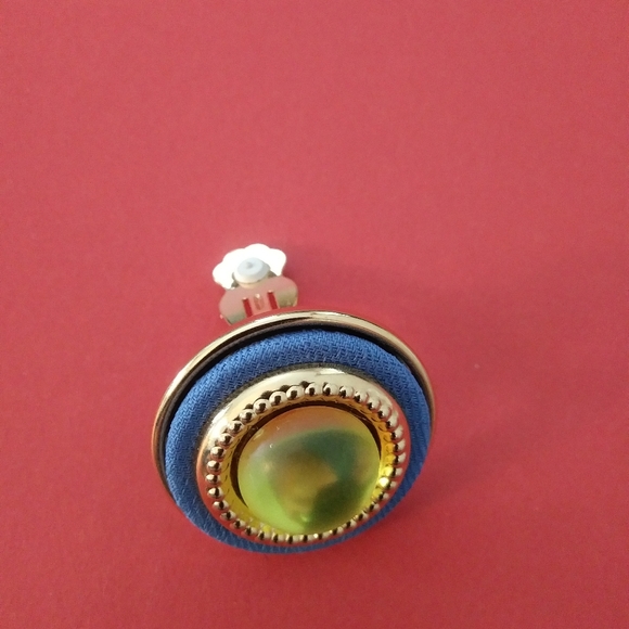 Vintage Clip Gold, Blue and Green Earrings A2 - Picture 5 of 5